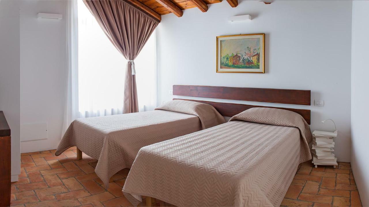 파시라노 Cascina San Martino B&B 외부 사진